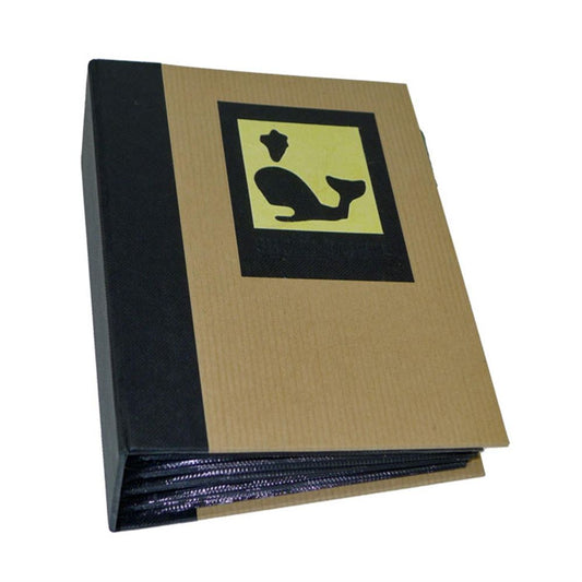 Green Earth Whale Mini Max Photo Album for 120 6x4 Photos - Black Image 1
