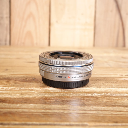 Used Olympus AF 14-42mm F3.5-5.6 EZ ED MSC Silver Micro Four Thirds Lens