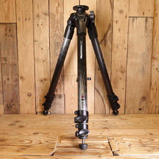 Used Manfrotto MT057C3 Carbon fibre tripod