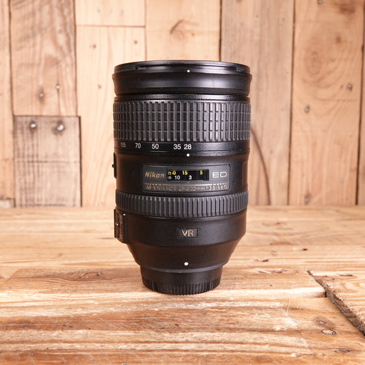 Used Nikon AF-S 28-300mm F3.5-5.6 G VR Lens