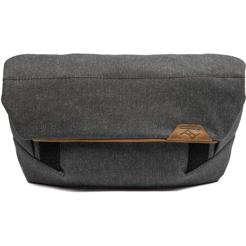 Peak Design Field Pouch V2 - Charcoal Image 1