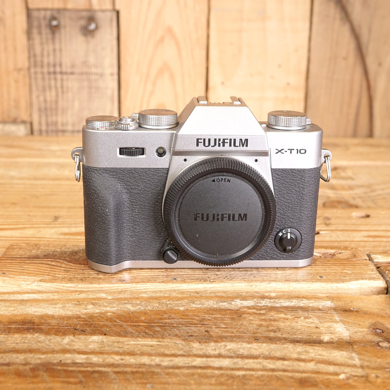 Used Fujifilm X-T10 Digital Camera Body - Silver