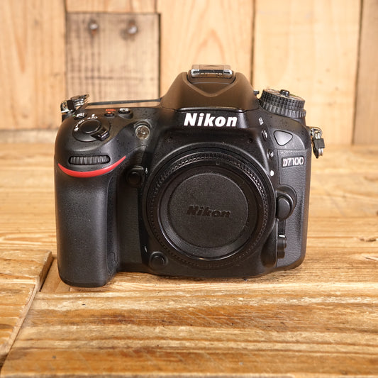 Used Nikon D7100 DSLR Camera Body