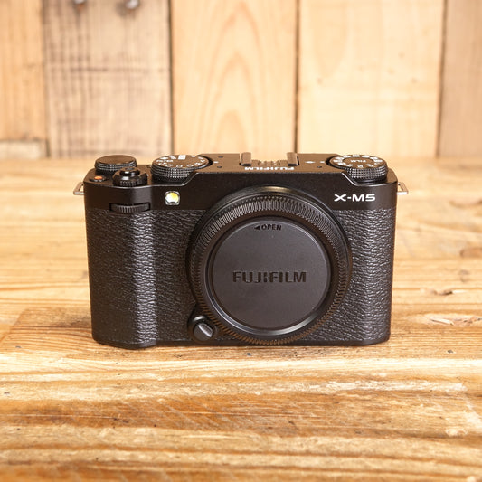 Used Fujifilm X-M5 Camera Body - Black