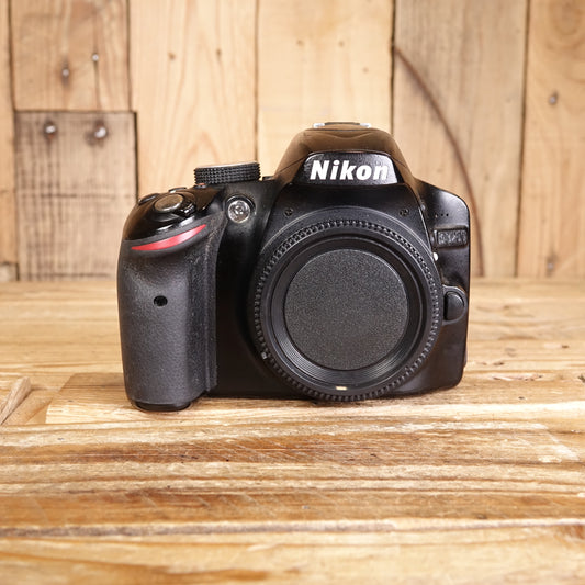 Used Nikon D3200 DSLR Camera Body