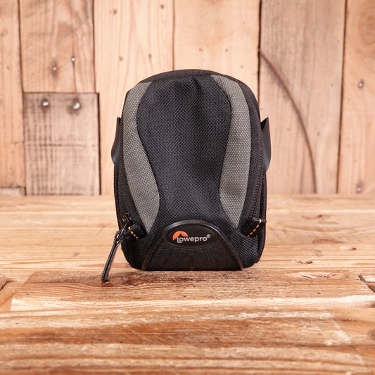 Used Lowepro Apex 20 AW Compact Camera Case