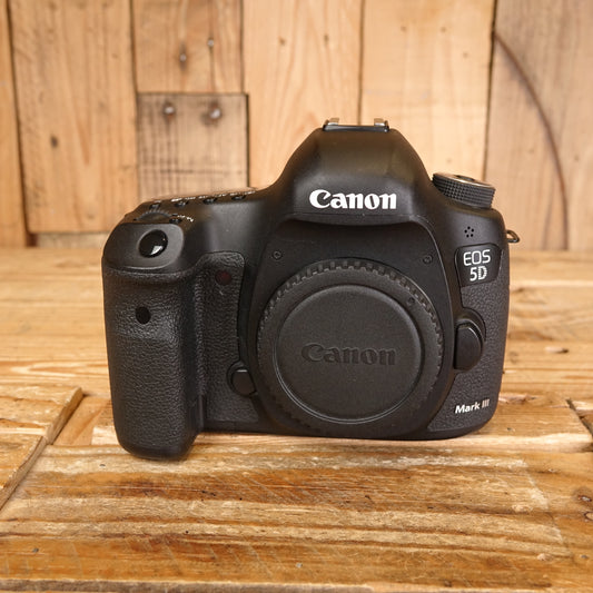 Used Canon EOS 5D Mark III Digital SLR Camera Body