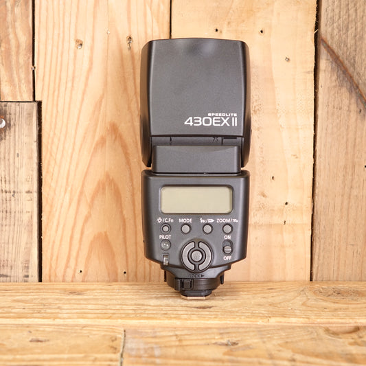 Used Canon 430EX II Speedlite Flash