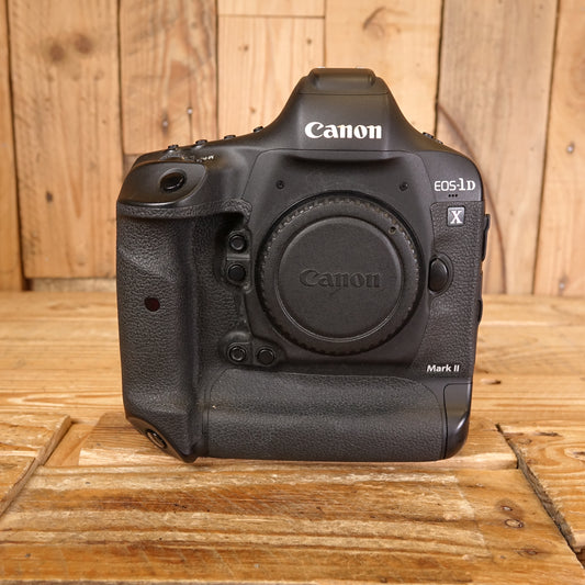 Used Canon EOS 1DX Mark II DSLR Camera Body