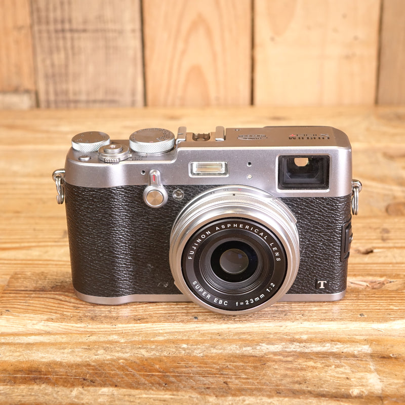 Used Fuji X100T Silver  Digital Camera