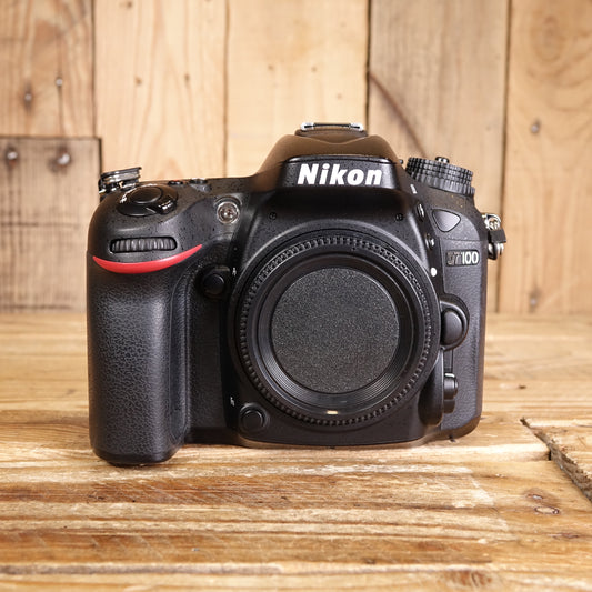 Used Nikon D7100 DSLR Camera Body