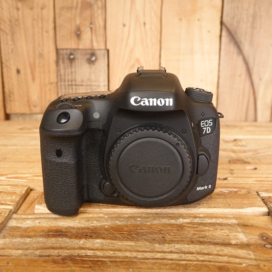 Used Canon EOS 7D Mark II Digital SLR Camera Body