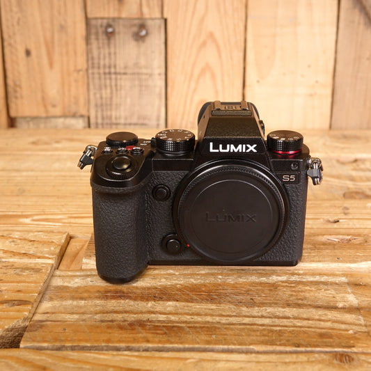 Used Panasonic Lumix S5 Black Digital Camera Body