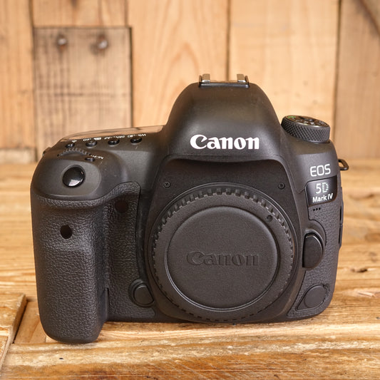 Used Canon EOS 5D Mark IV Digital SLR Camera Body