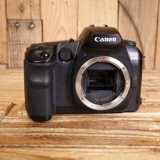 Faulty Canon EOS D30 Camera Body - Untested