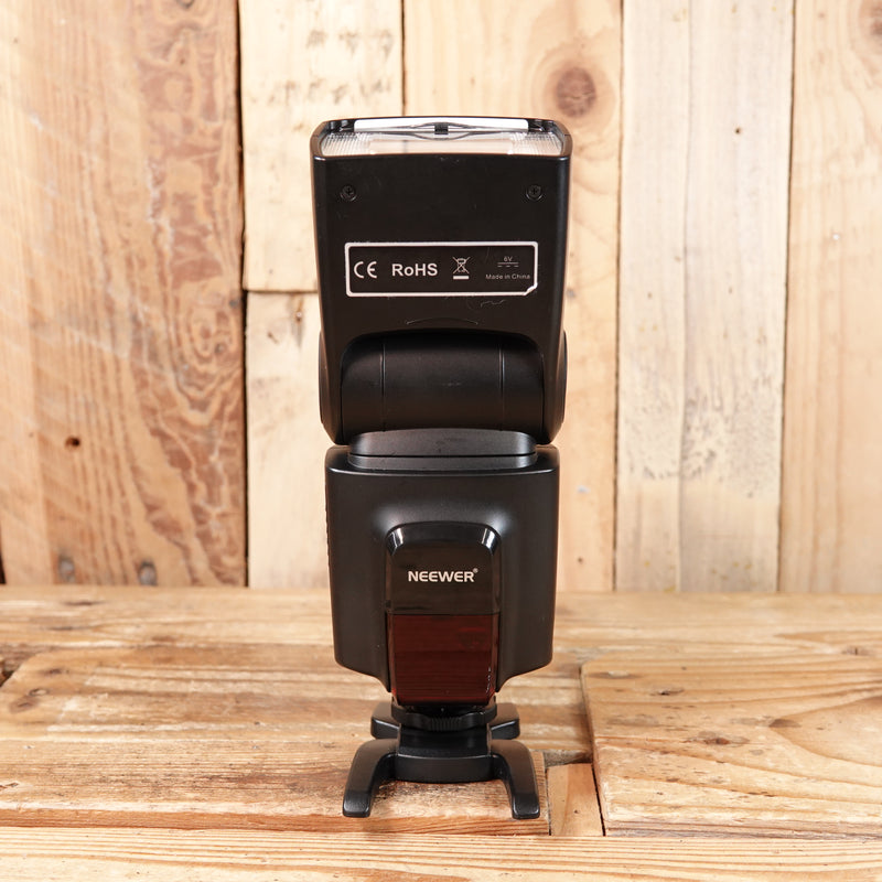 Used Neewer TT560 Speedlite Universal Flashgun