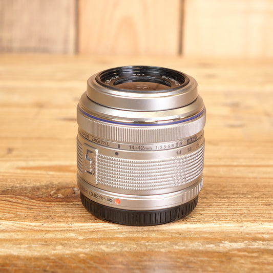 Used Olympus AF 14-42mm F3.5-5.6 II R MSC Silver Micro Four Thirds Lens