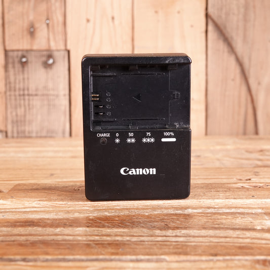 Used Canon LC-E6 US 2-Pin Charger (Designed for American Market)