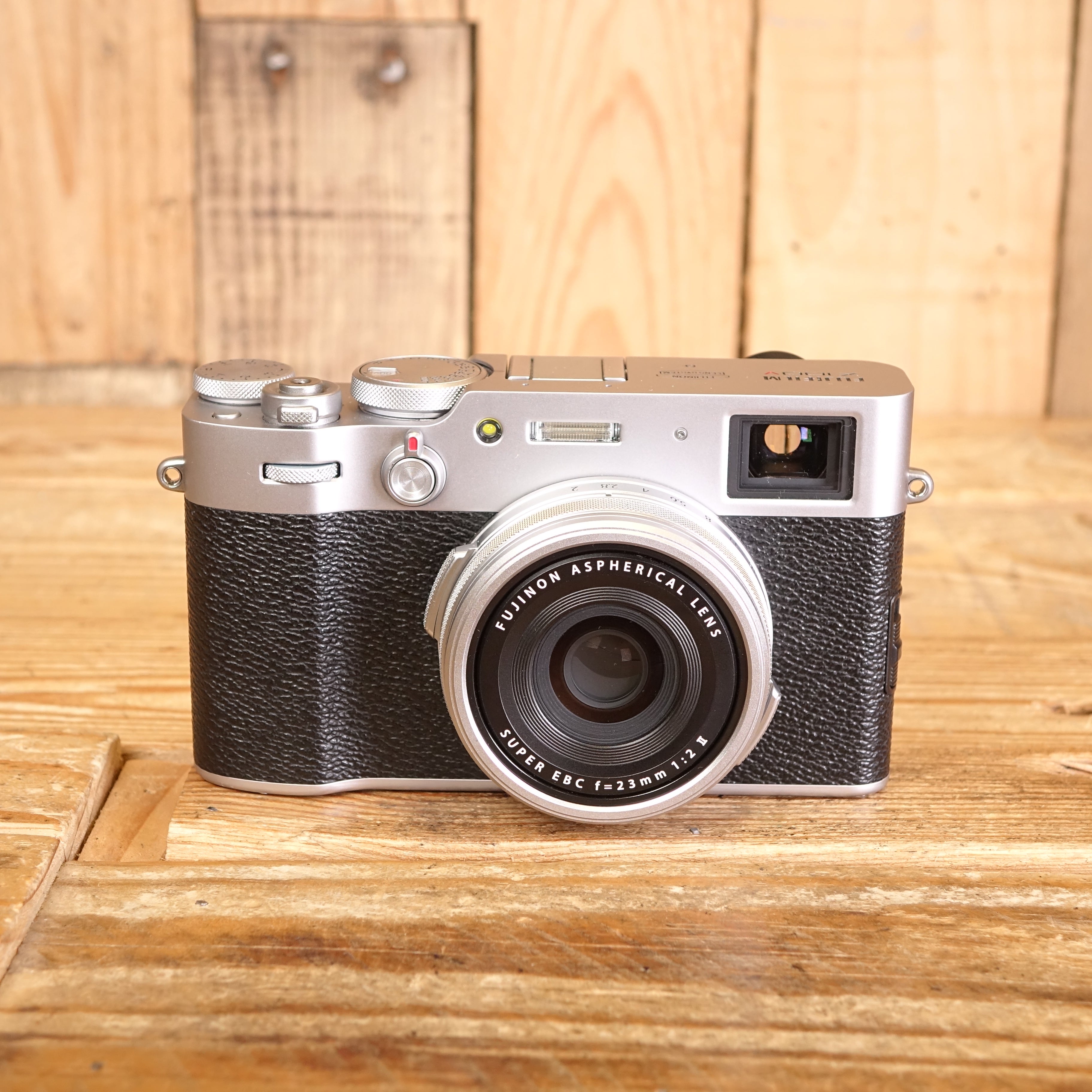 Used Fujifilm X100V | Compact