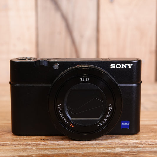 Used Sony RX100 IV Camera