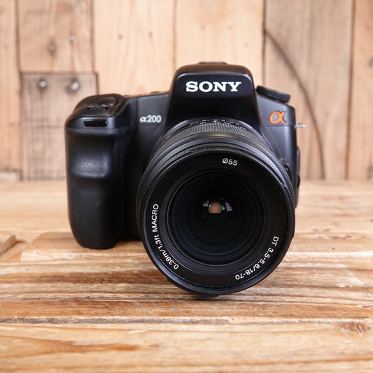 Used Sony A200 DSLR Camera with 18-70mm F3.5-5.6 Lens
