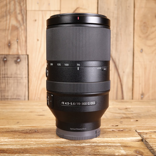 Used Sony FE 70-300mm F4.5-5.6 G OSS Lens