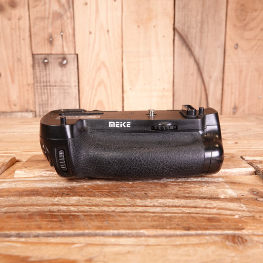 Used Meike MK-D750 Battery Grip for Nikon D750