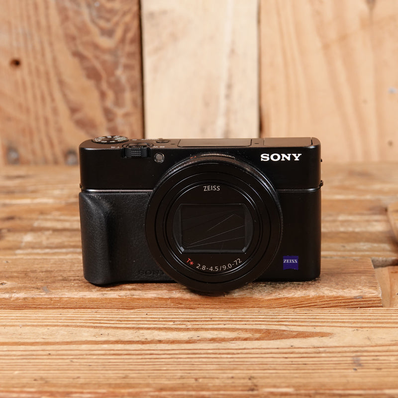Used Sony CyberShot RX100 Mark VII Digital Camera