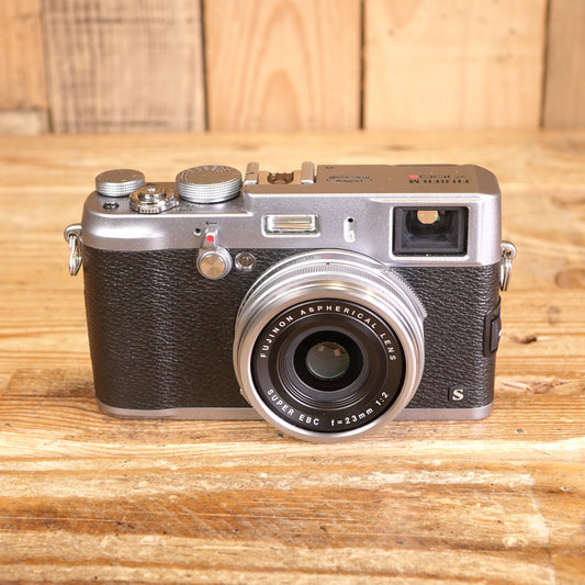Used Fuji X100S Silver Digital Camera