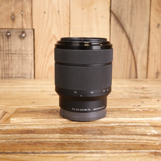 Used Sony FE 28-70mm F3.5-5.6 OSS Lens