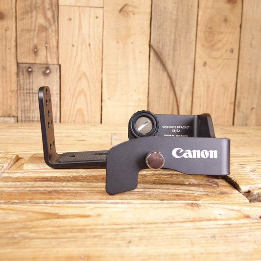 Used Canon SB-E2 Speedlite Bracket