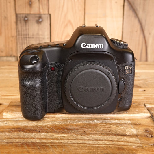 Used Canon EOS 5D Digital SLR Camera Body