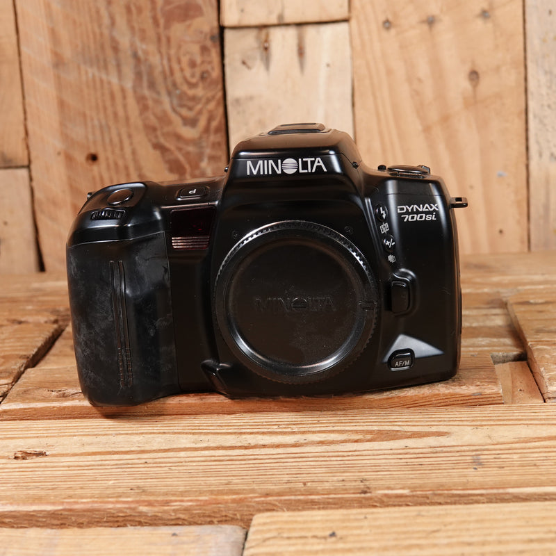 Used Minolta Dynax 700si Film Camera
