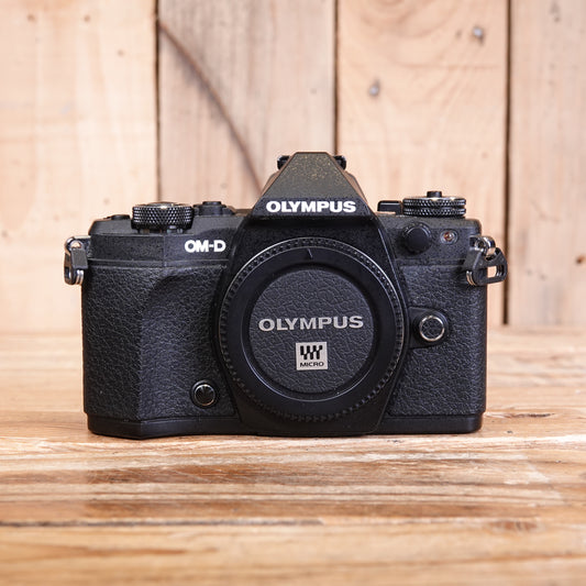 Used Olympus OM-D E-M5 Mark II Black Camera Body