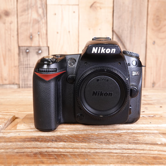 Used Nikon D90 DSLR Camera Body