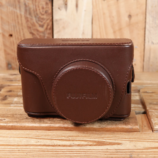 Used Fujifilm X100 Brown Leather case LC-X100 with strap