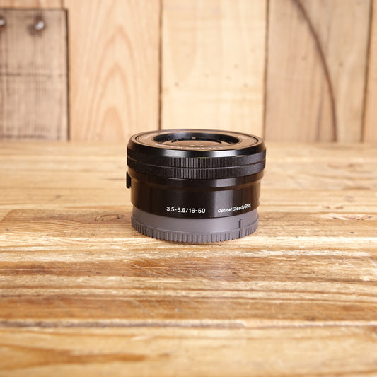 Used Sony 16-50mm F3.5-5.6 PZ OSS Lens