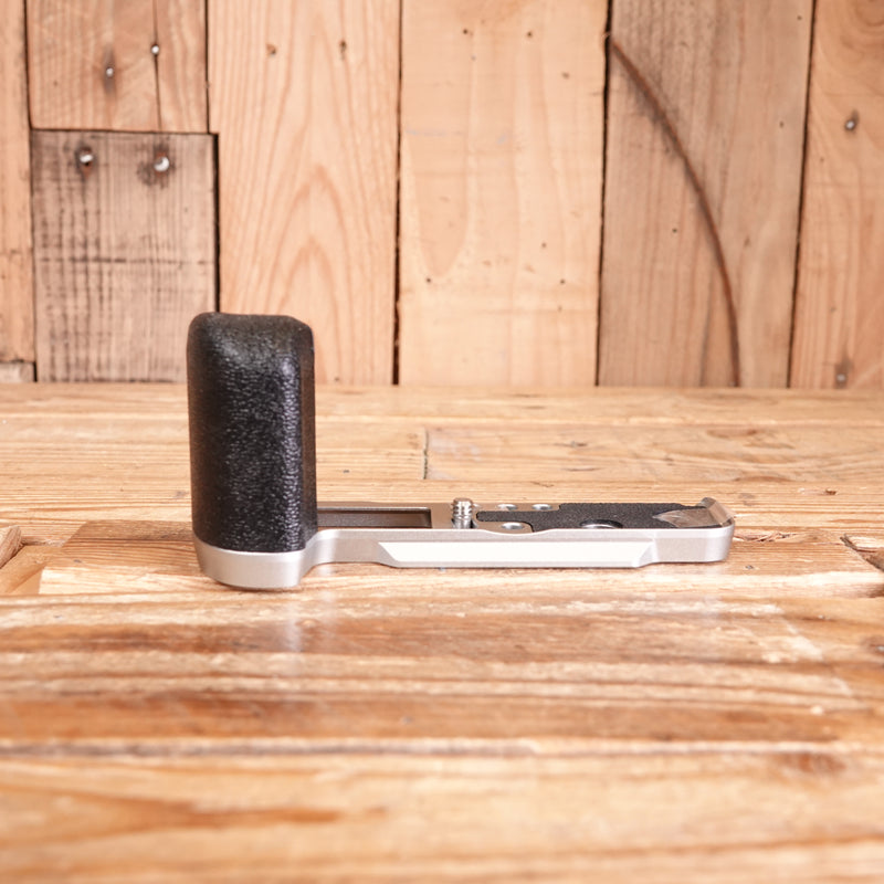 Used Smallrig Silver Grip for Fujifilm X100VI