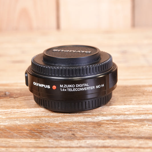 Used Olympus MC-14 Tele Converter 1.4x for 40-150 f2.8 & 300 f4