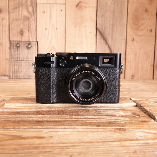 Used Fujifilm X100VI Black Digital Camera