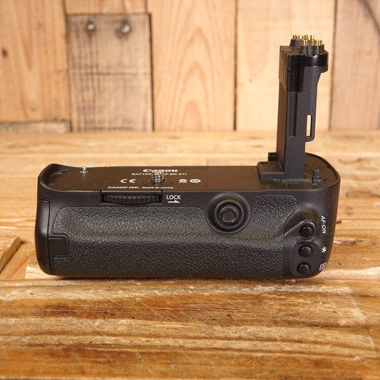 Used Canon BG-E11 Battery Grip for  EOS 5D Mark III , 5DS 5DSR