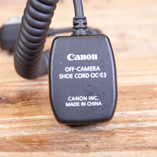 Used Canon OC-E3 Off Camera Shoe Cord