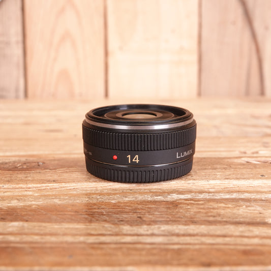 Used Panasonic Lumix 14mm F2.5 G Lens