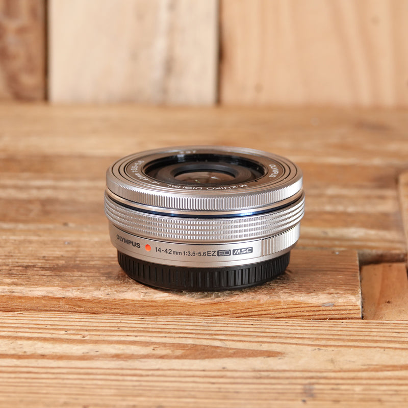 Used Olympus AF 14-42mm F3.5-5.6 EZ ED MSC Silver Micro Four Thirds Lens