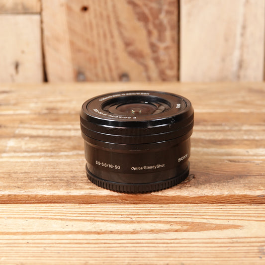 Used Sony 16-50mm F3.5-5.6 PZ OSS Lens