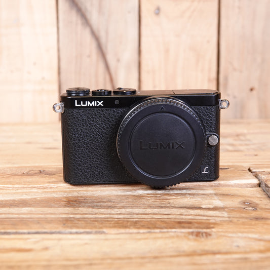 Used Panasonic Lumix DMC-GM1 Camera