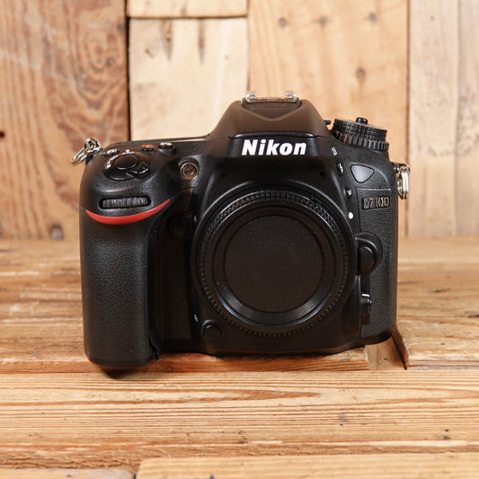 Used Nikon D7100 DSLR Camera Body