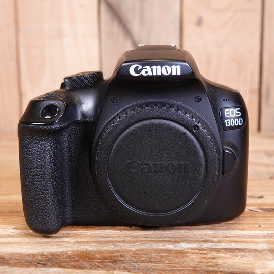 Used Canon EOS 1300D DSLR Camera Body