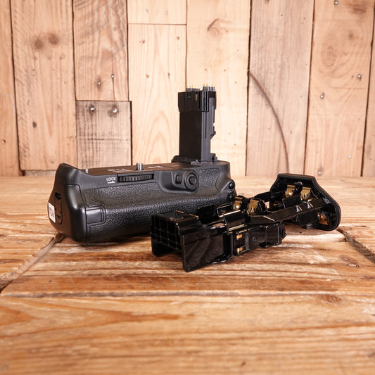 Used Canon BG-E16 Battery Grip for EOS 7D Mark II