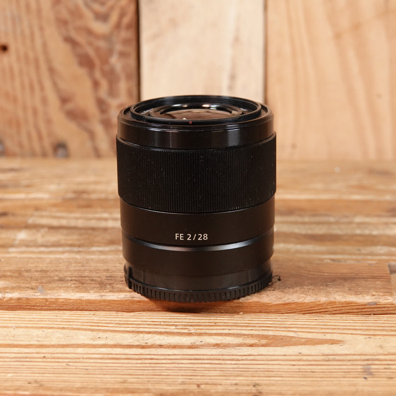 Used Sony FE 28mm F2 Full frame E mount Lens